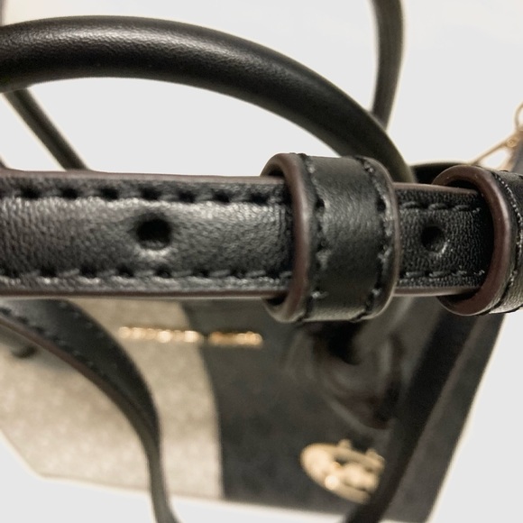 NWT Michael Kors Mercer Two Tone Signature Crossbody - Picture 12 of 16